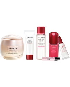 Shiseido Benefiance Wrinkle Sm.Cr.Pouch Set = Wr.Smooth.Cr.50ml+Clar.Cl.Foam 15ml+Tr.Softener 30ml+Ultim.Power Inf.Concentr.10 ml+Power Inf.Eye Conc.3ml+Ginza