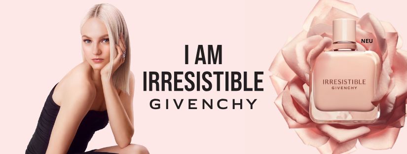 Werbung für Givenchy Irresistible Parfum. Links ein Model in eleganter Pose mit blondem Haar, rechts eine zarte Parfümflasche vor einer großen rosa Blüte, begleitet vom Slogan 'I AM IRRESISTIBLE'.